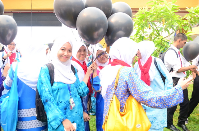 209 DSC 3108